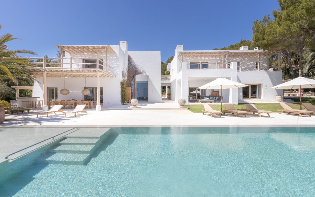 ESCAPE TO THE BALEARIC ISLANDS THIS SUMMER WITH ESCAPE TO HIDDEN CHIC’S INCREDIBLE RANGE OF LUXURIOUS IBIZAN PROPERTIES